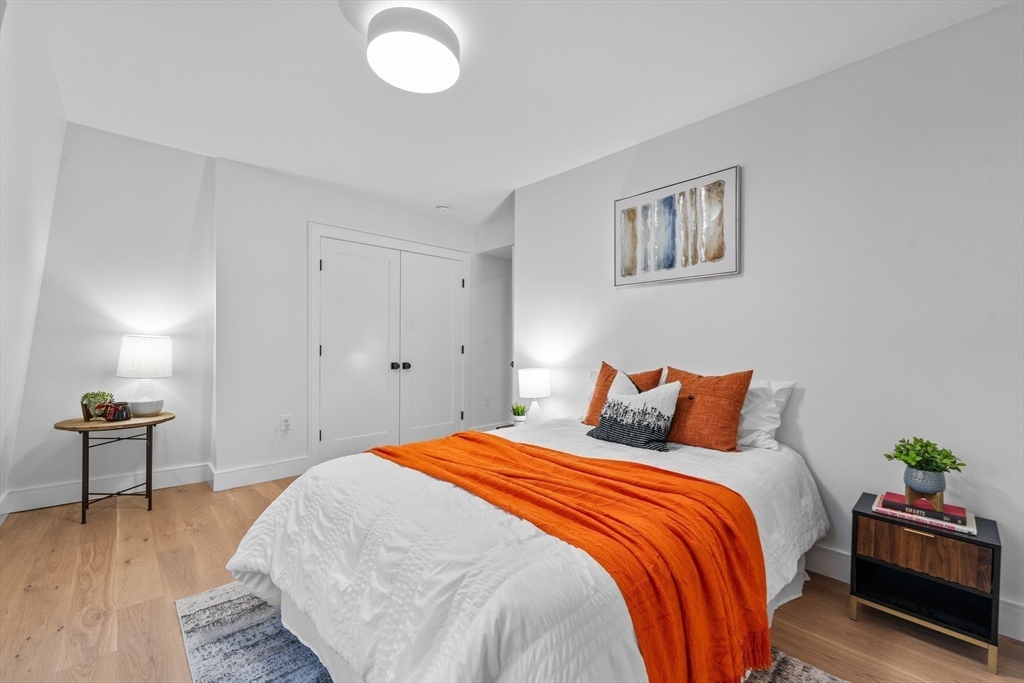 19 Hanson Street # 2