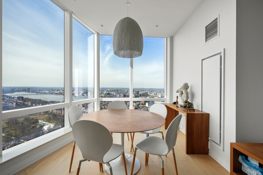 1 Franklin Street # 4802