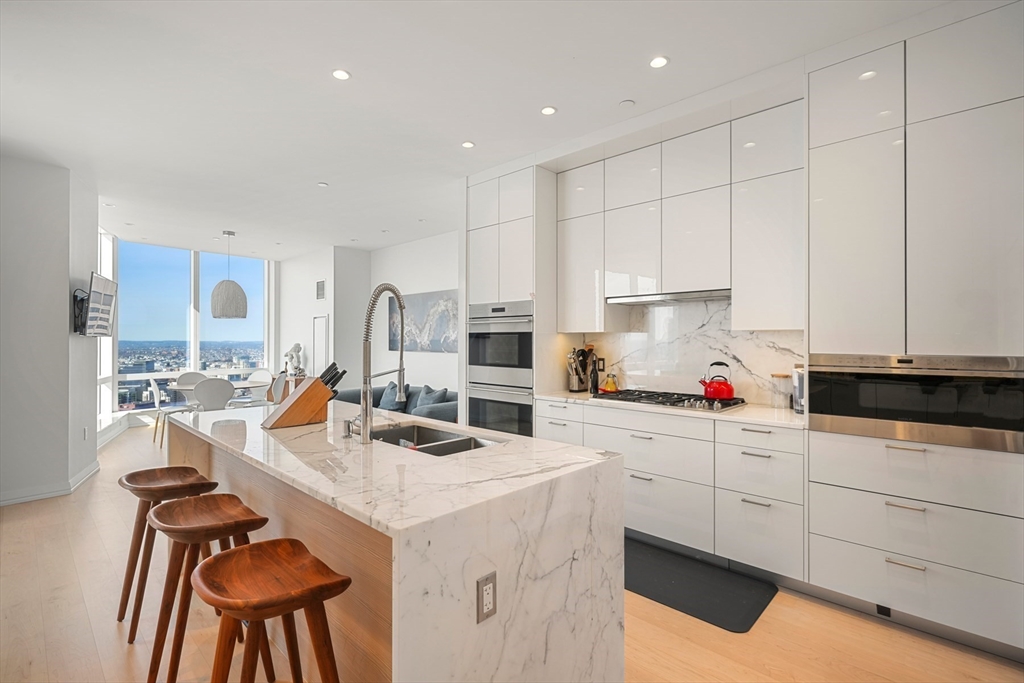 1 Franklin Street # 4802