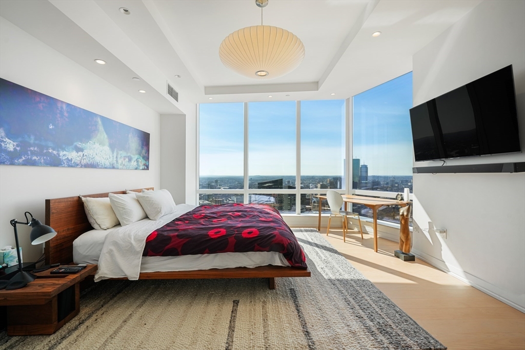 1 Franklin Street # 4802