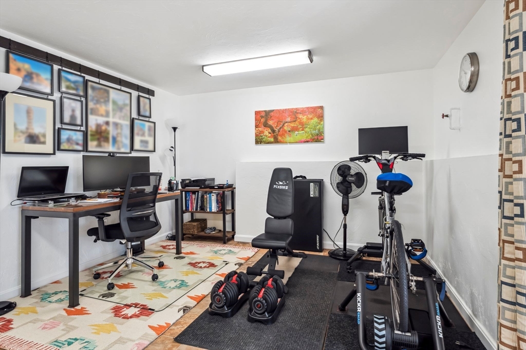 84 Walpole St # 3B