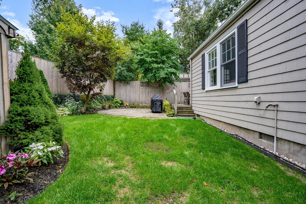 170 Woodcliff Rd