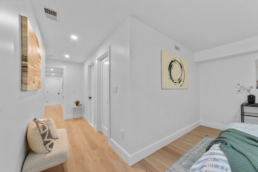 19 Hanson Street # 1
