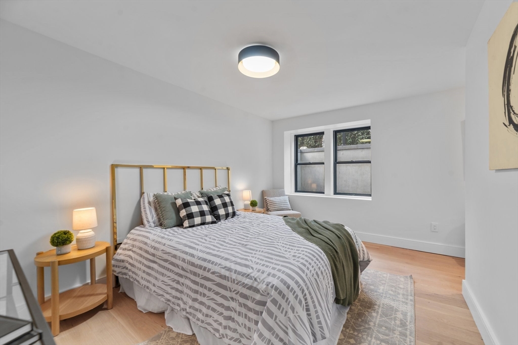 19 Hanson Street # 1