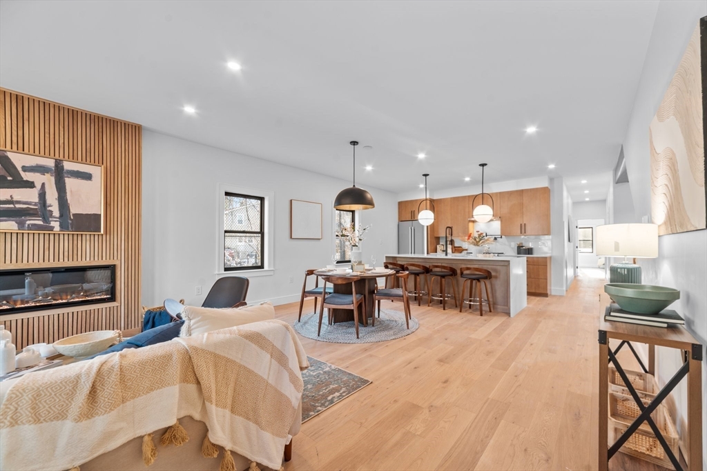 19 Hanson Street # 1