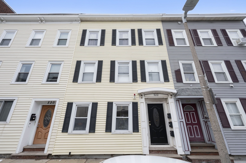522 E 3rd St # 3