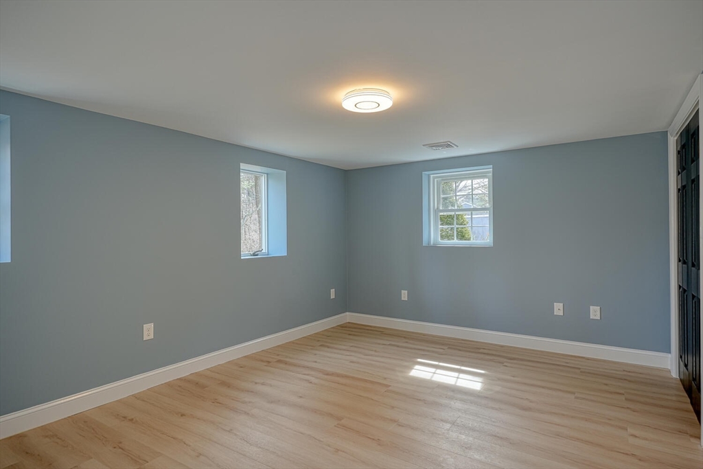 19 Delwood Rd