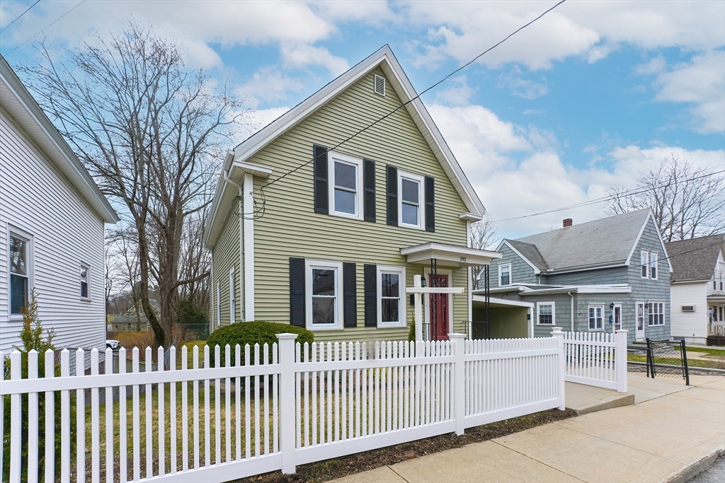 192 School St