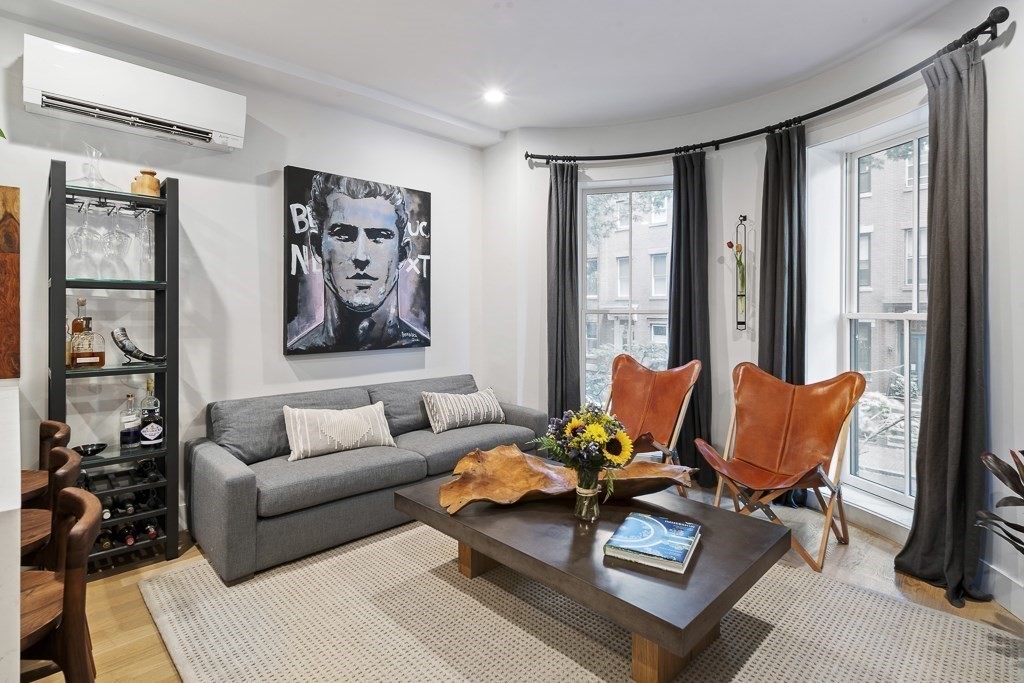 55 E Springfield St # 2