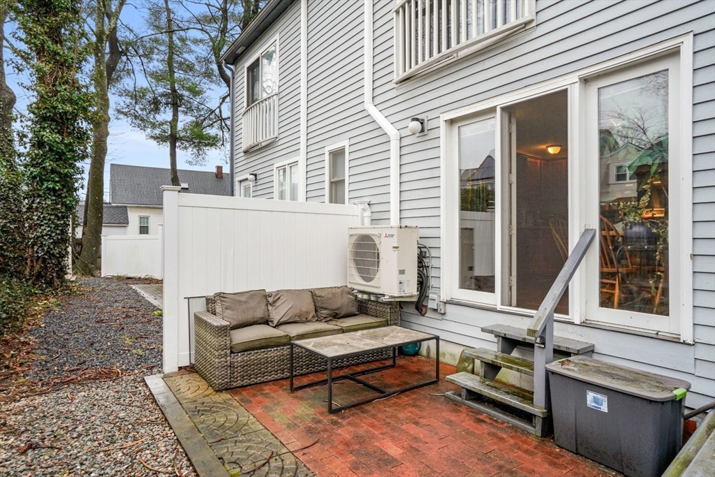 141 Pleasant St # 7