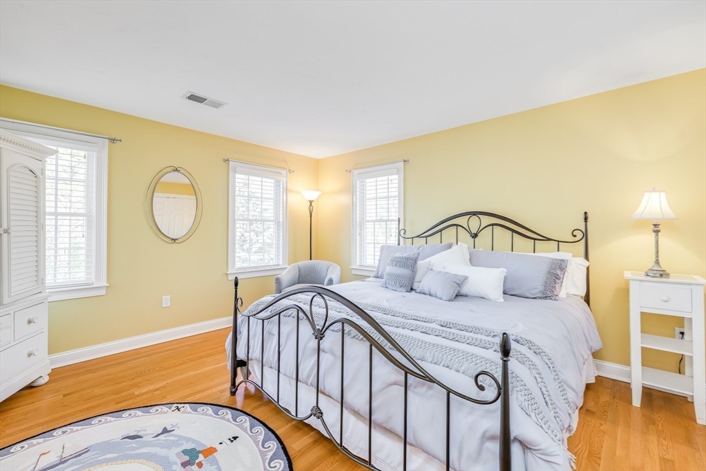 24 Chesley Rd