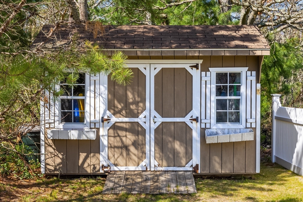 24 Chesley Rd