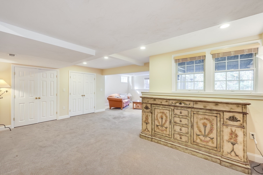 24 Chesley Rd