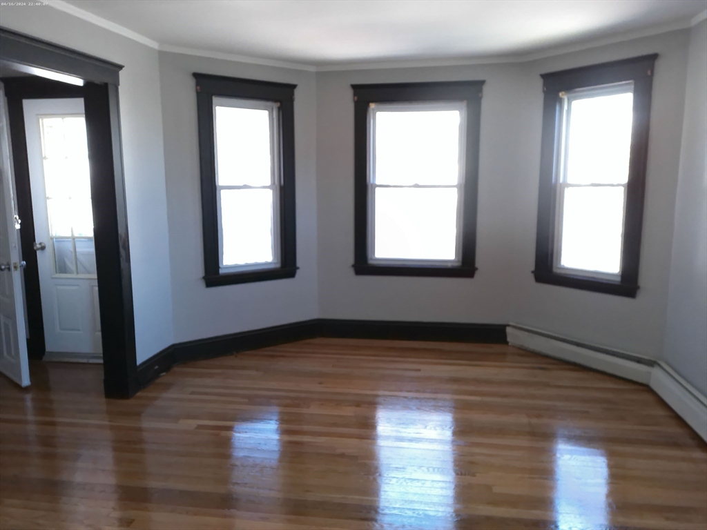 4070 Washington # 2