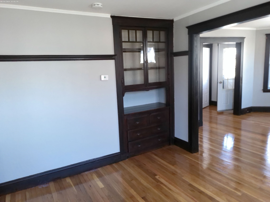 4070 Washington # 2