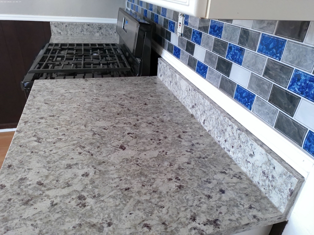 4070 Washington # 2
