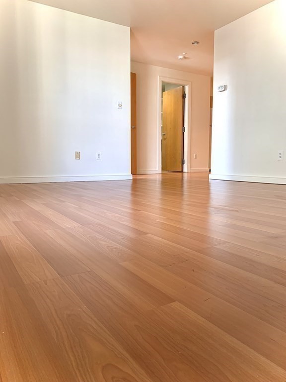 131 Tremont Street # 8G