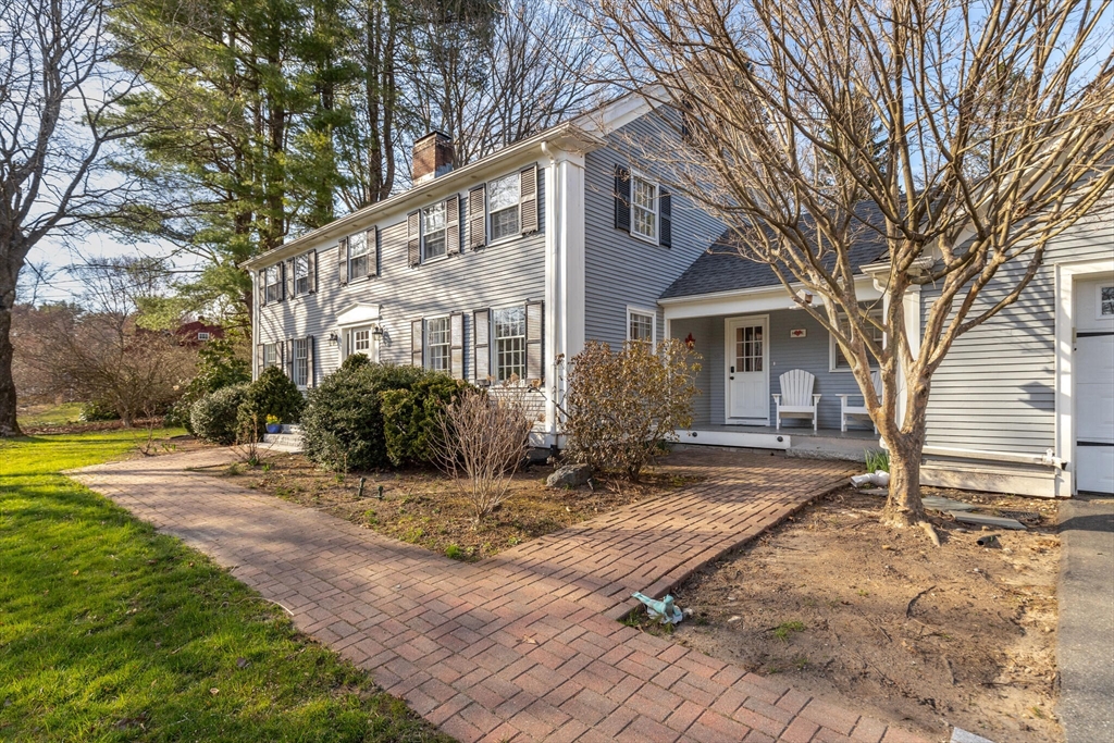 18 Pheasant Ave