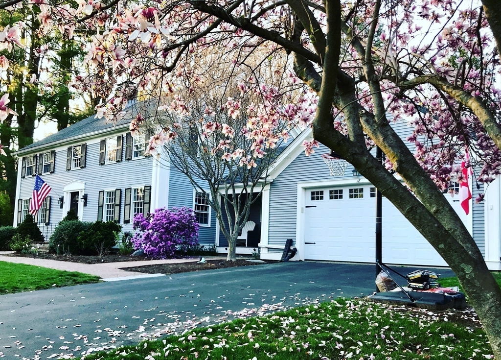18 Pheasant Ave