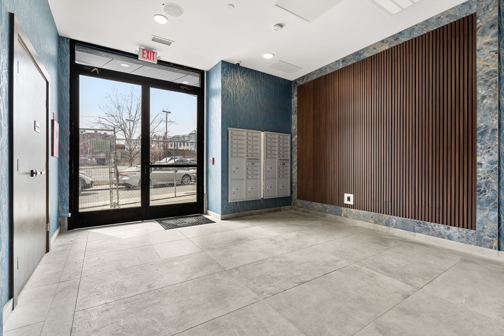 16 Taber Street # 506