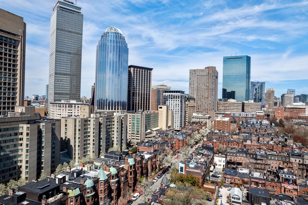 123 Saint Botolph Street # 10