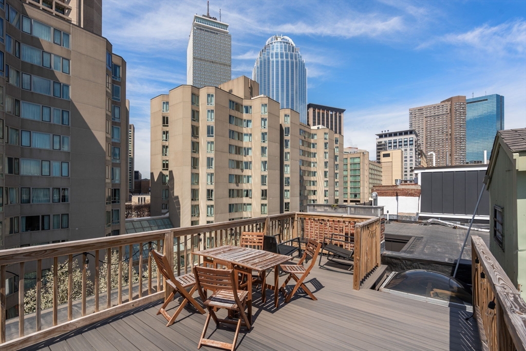 123 Saint Botolph Street # 10