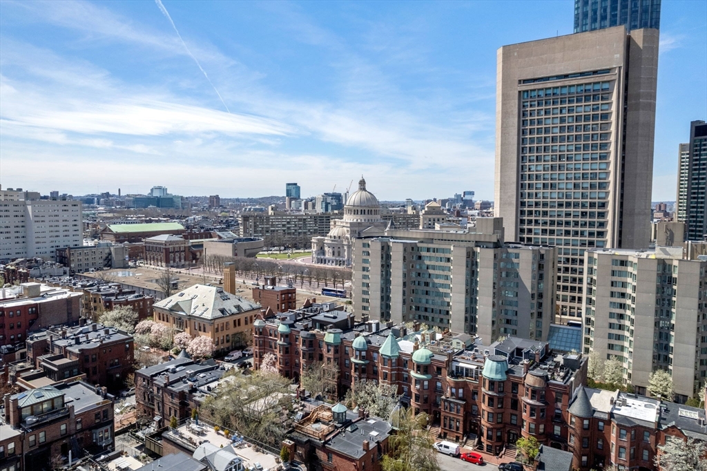 123 Saint Botolph Street # 10