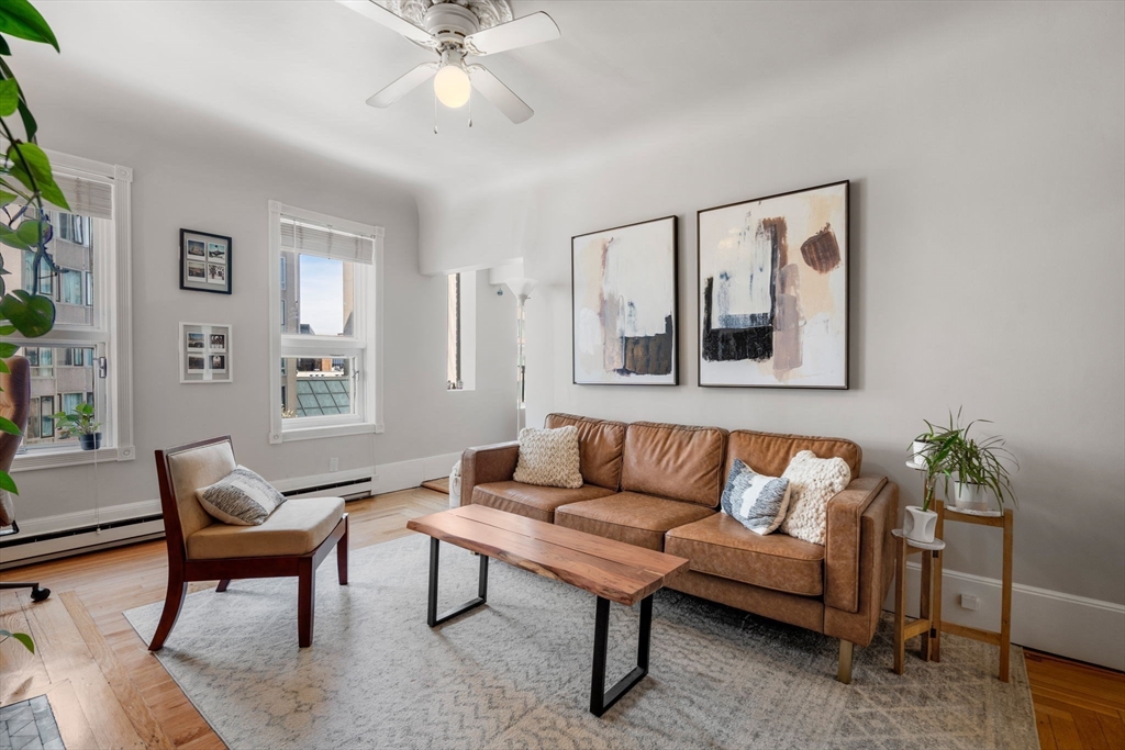 123 Saint Botolph Street # 10