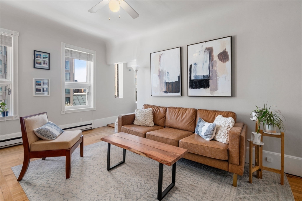 123 Saint Botolph Street # 10