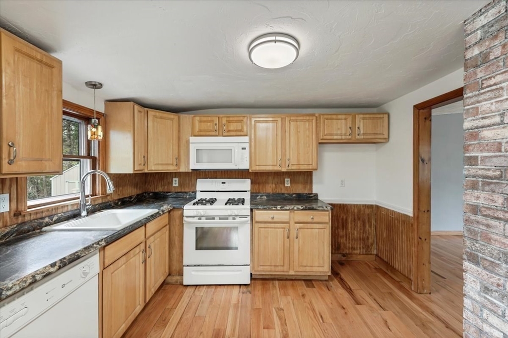 53 Jefferson Ave