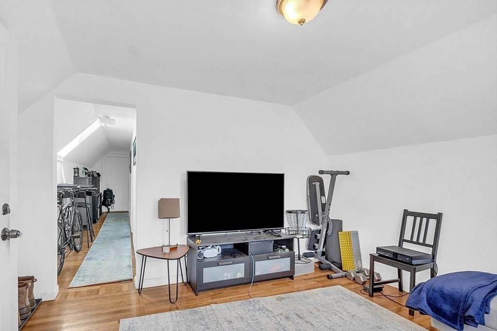 7 Harwood St