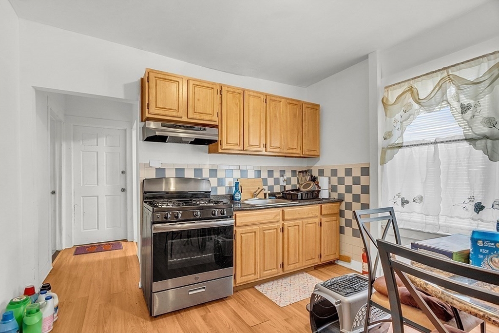 7 Harwood St