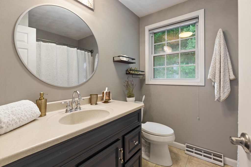 145 Bainbridge Street