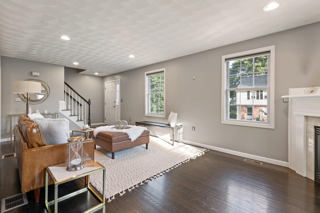 145 Bainbridge Street