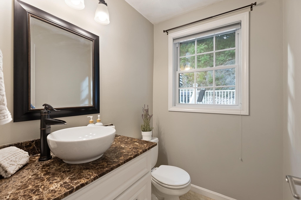 145 Bainbridge Street