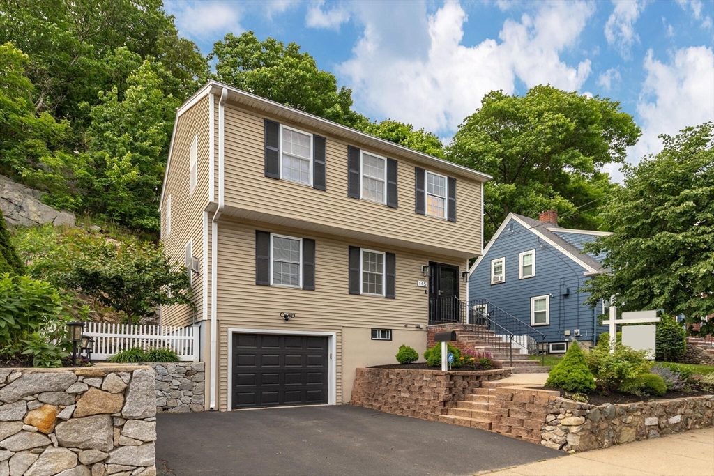 145 Bainbridge Street