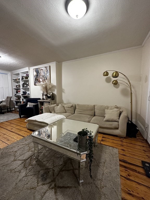 194 W Springfield St # 1