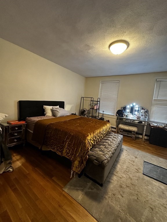 194 W Springfield St # 1