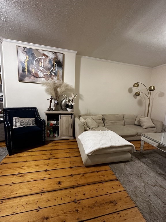 194 W Springfield St # 1