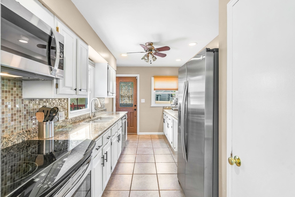 9 University Dr