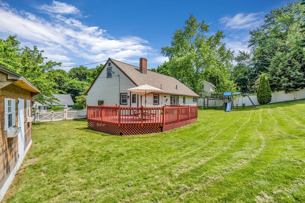 9 University Dr