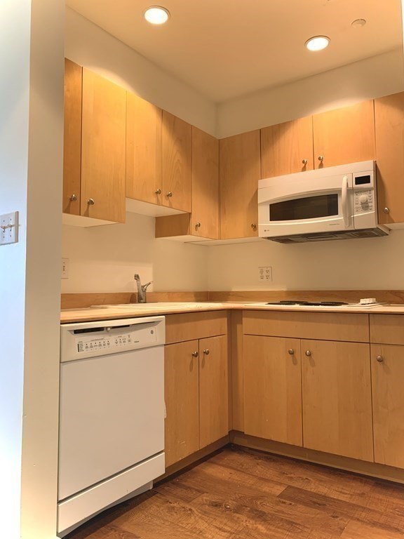 131 Tremont Street # 7C