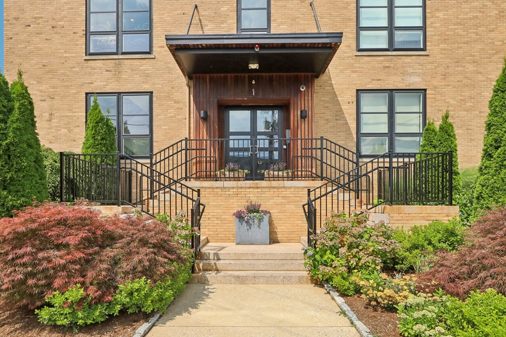 1 Saint Clare Road # 9