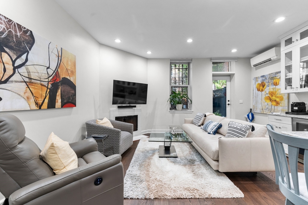 150 Appleton Street # 1D
