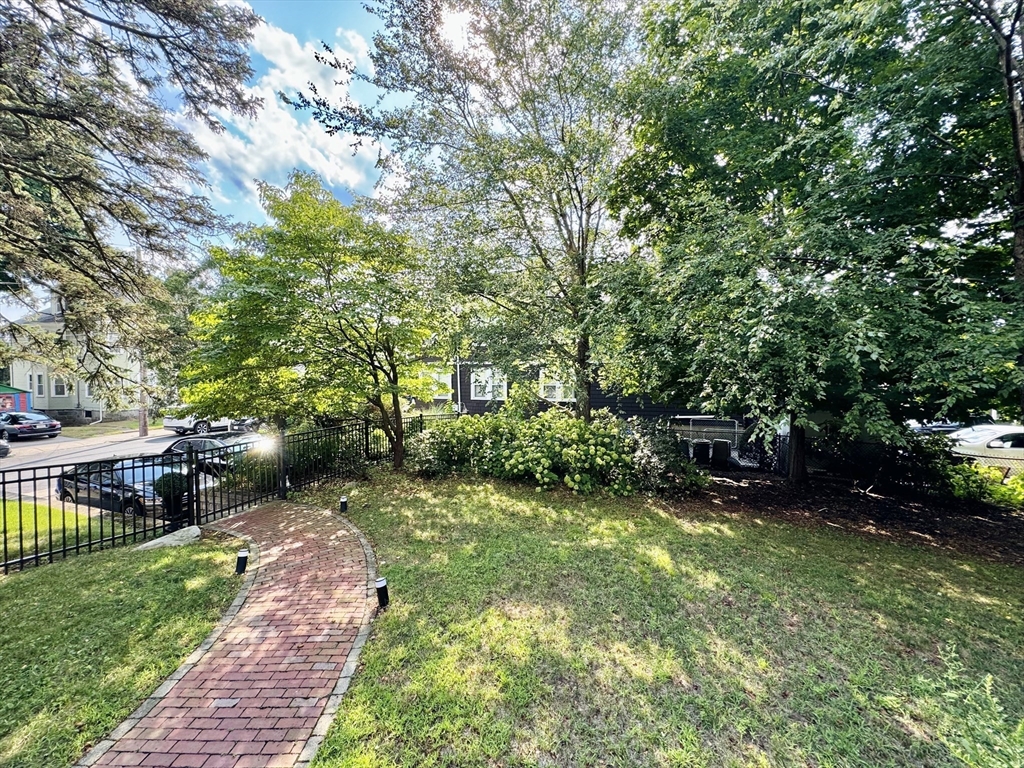 55 Perthshire Road # A
