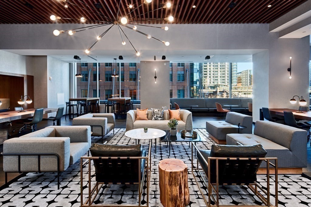 133 Seaport Boulevard # 918