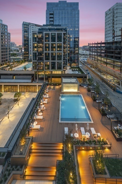 133 Seaport Boulevard # 918