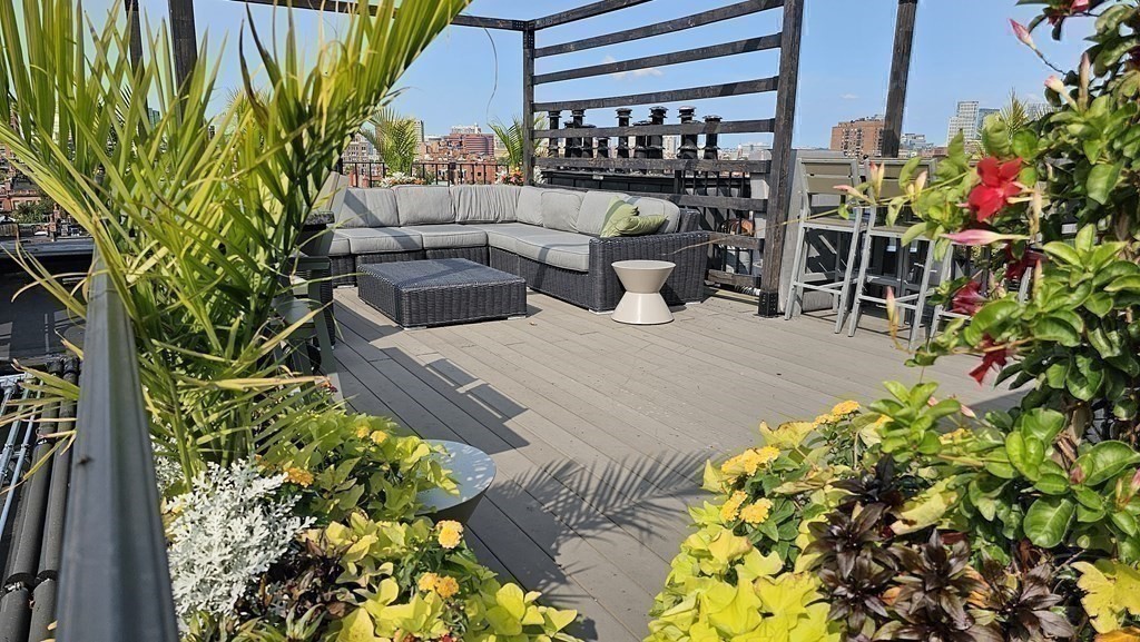 755 Boylston Street # 404