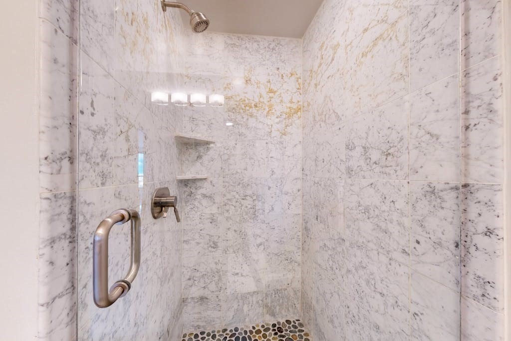 755 Boylston Street # 404