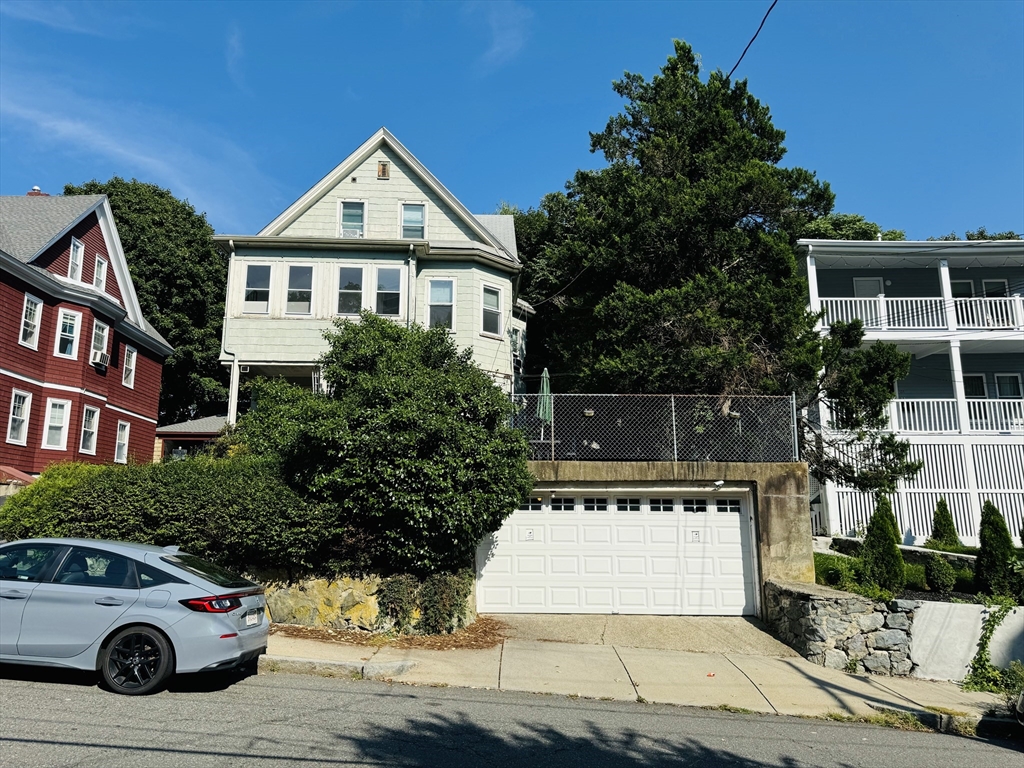 133 Mt Vernon St # 2